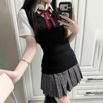 花千猪原创 小凛中背心 JK收腰马甲日系jk制服百搭秋冬款针织毛衣