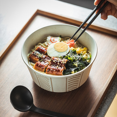 创意陶瓷餐具家用2025新款饭碗