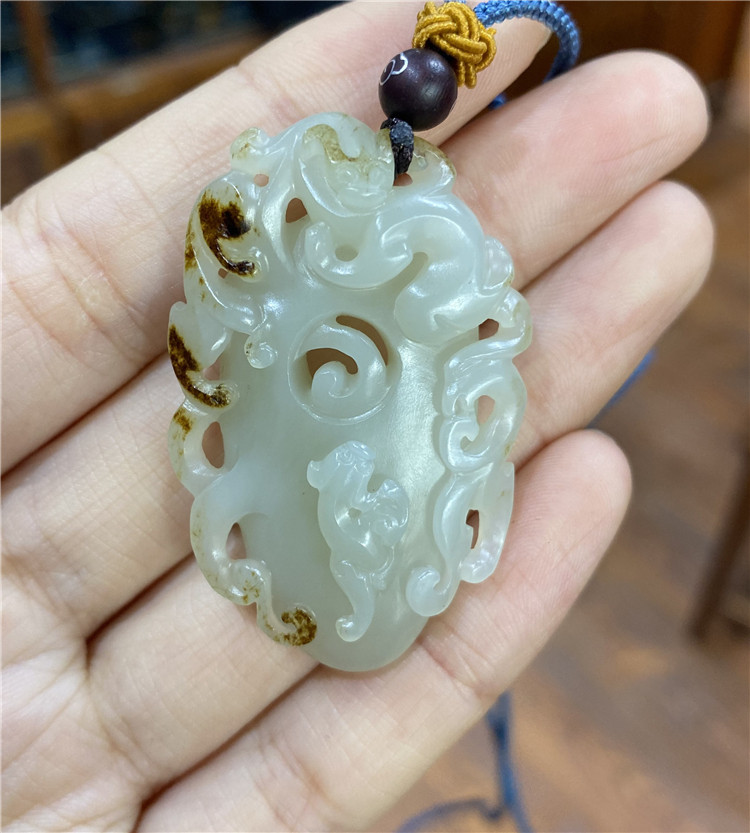 新疆和田玉白玉籽料挂件吊坠项链仿古件龙佩xx04119
