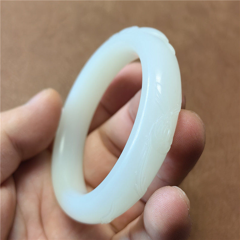 羊脂玉籽料手镯荷花镯 新疆和田玉挂件吊坠吉祥礼物W04046