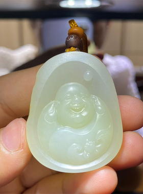 小石头和田玉籽料挂件