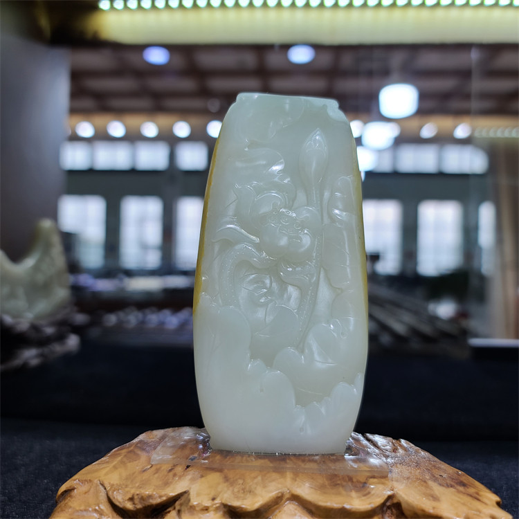 新疆和田白玉籽料清莲摆件观音佛如意  xd23013