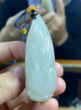 新疆和田玉白玉籽料秋梨皮老熟料子多子多福玉米挂件吊坠xx04044