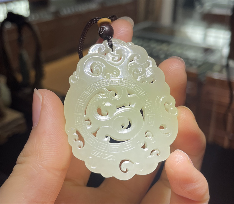 新疆和田白玉山料龙凤吊坠白玉山料男女款挂件龙凤呈祥xd16019