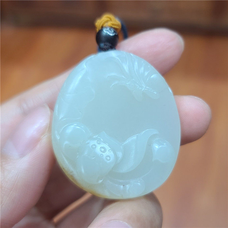 新疆和田白玉籽料蝴蝶荷花挂件蝶恋花吊坠花鸟虫鱼吊坠XX17060