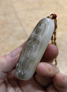 新疆和田玉羊脂玉籽料撒金皮立体圆雕观音法相挂件W03092