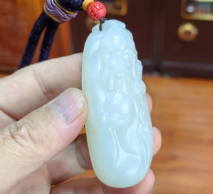 新疆和田羊脂白玉籽料 洒金皮如意寿星手把件xxbxg19033