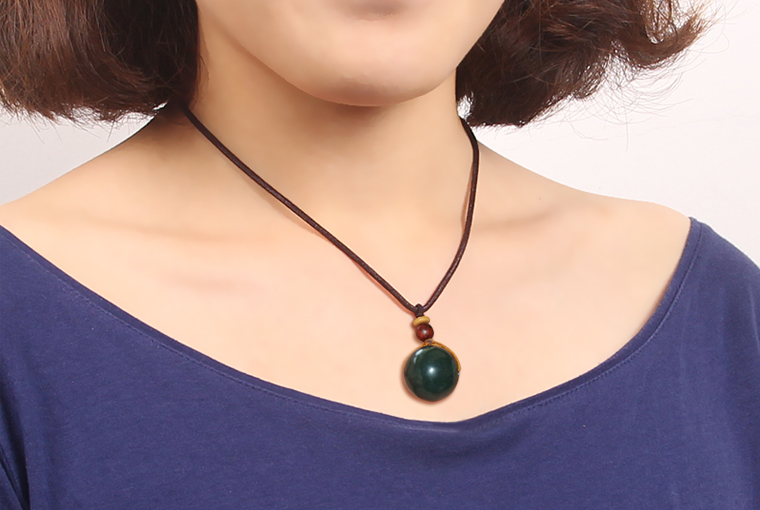 和田玉青玉珠圆玉润挂件籽料