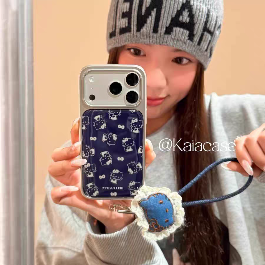 时髦ins牛仔蓝线条凯蒂猫适用iPhone15promax苹果16pro手机壳滴胶13防摔141211全包17promax女17pro电镀15pro