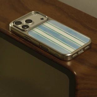 小众清新撞色蓝竖条纹电镀银边适用苹果iPhone17promax手机壳16pro小米14Pro保护套华为mate60P70三星S23软壳
