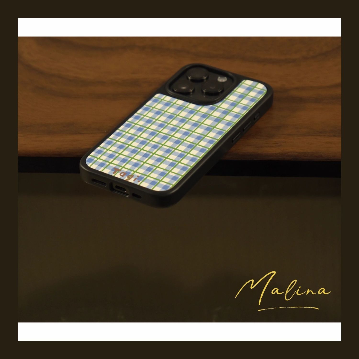 ins风经典蓝格子亚克力黑边适用苹果iPhone16promax手机壳15pro小米14Pro保护套华为mate60P70防摔三星S23