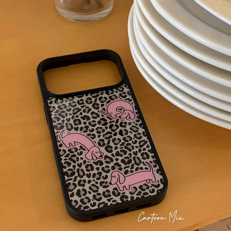 ins豹纹腊肠狗黑边磁吸适用于苹果iPhone17promax手机壳16pro小米15Pro保护套华为mate60P70防摔三星S23软壳