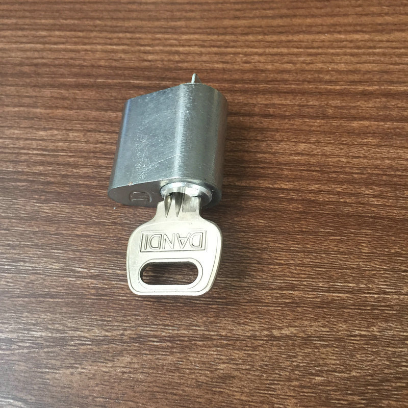 机械单舌防盗门锁芯