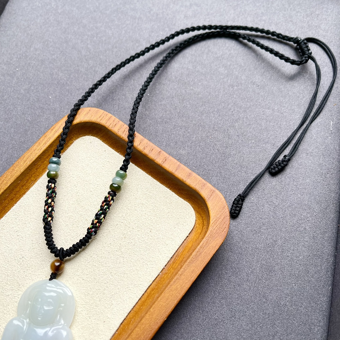 纯手工编粗款男士项链绳翡翠吊坠