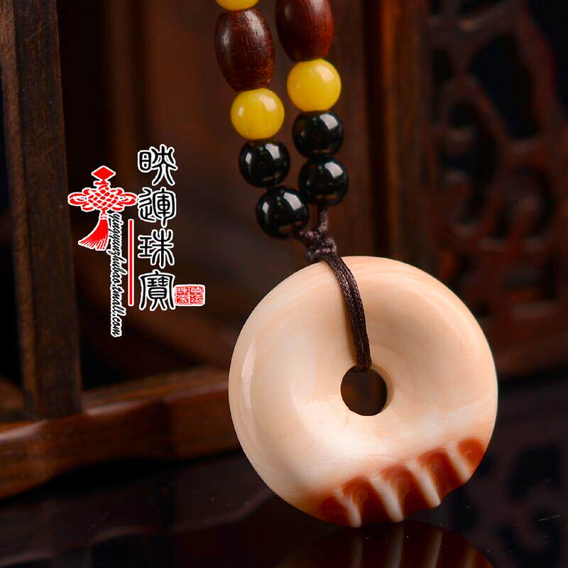 天然血贝壳扣吊坠带血槽万宝螺挂件项链牌配饰男女礼物