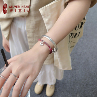 泥鳅背银手镯女纯银9999古法银镯子轻奢小众精致手饰红绳手链叠戴