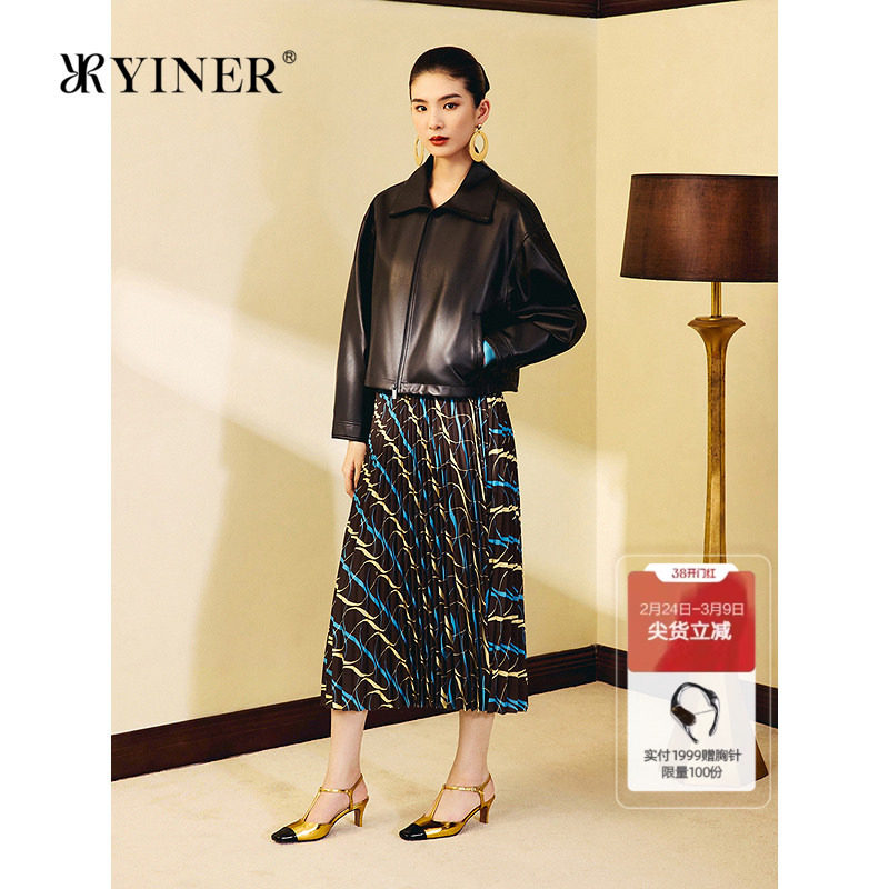 【1996系列】YINER音儿2025秋季新款哑光绵羊真皮蝙蝠袖