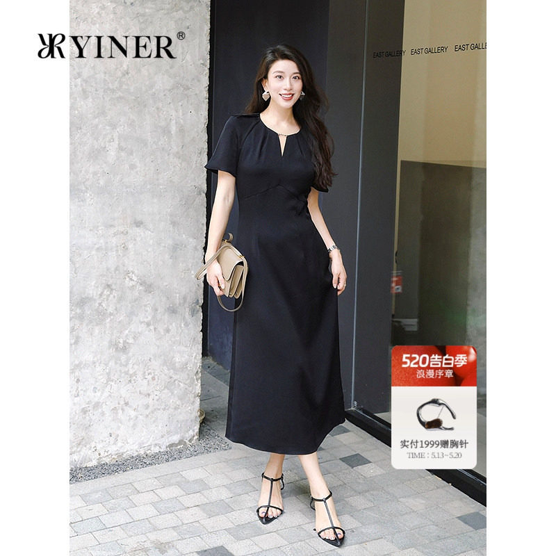 YINER音儿女装秋季时尚小V领三醋酸混纺小黑裙A摆显瘦连衣裙