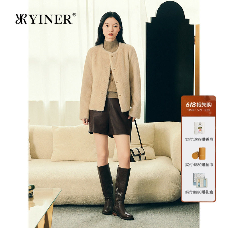 YINER音儿专选女装冬季法式复古人字纹H型短款环保皮草外套