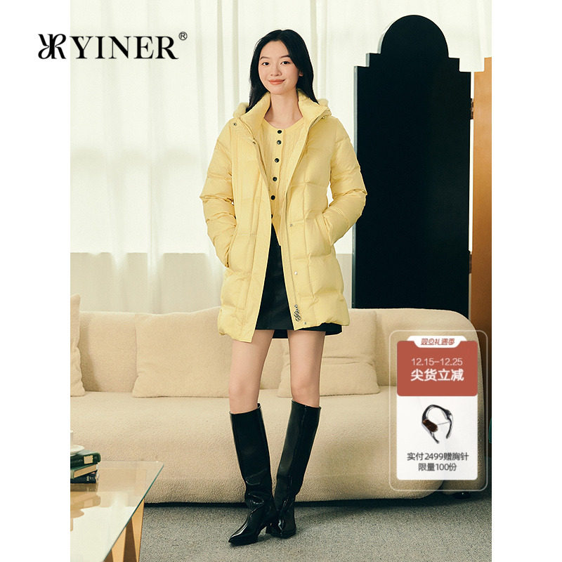 YINER音儿专选2025冬季新款泡芙云朵零压水貂毛饰连帽面包羽绒服