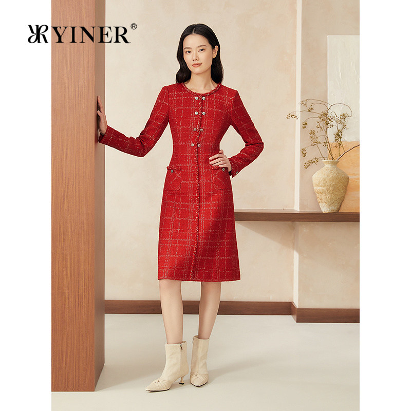 YINER音儿女装春季中国红法式小香风花纱亮丝收腰连衣裙