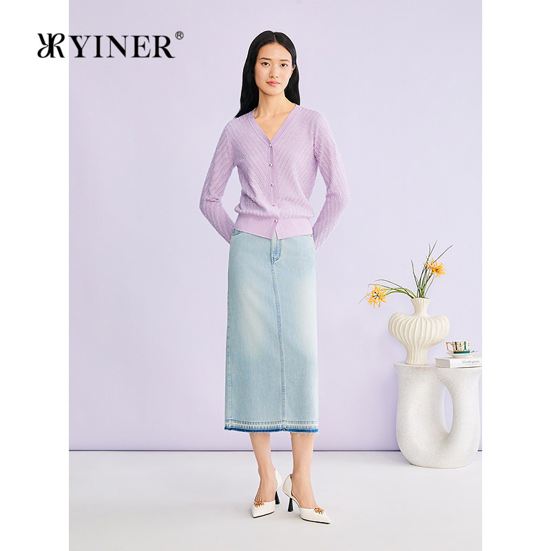 YINER音儿专选2026春季新款时尚优雅V领肌理感羊毛混纺针织