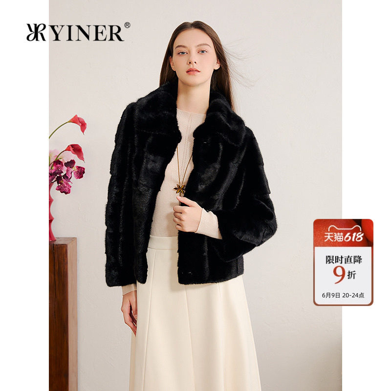 YINER音儿专选女装冬季法式奢感母貂毛翻领LOGO钩扣H型短皮草