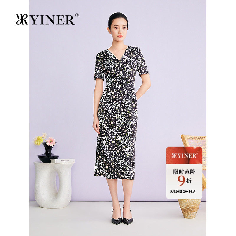 YINER音儿专选2026夏季新款时尚优雅碎花印花显瘦V领收腰连