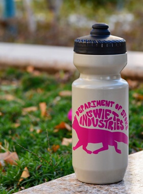 美国Swift Department of Stoke Water Bottle经典骑行挤压式水壶