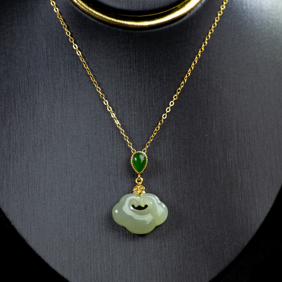 时尚珠宝老料和田玉如意吊坠项链