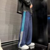 蓝色