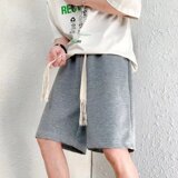 灰色