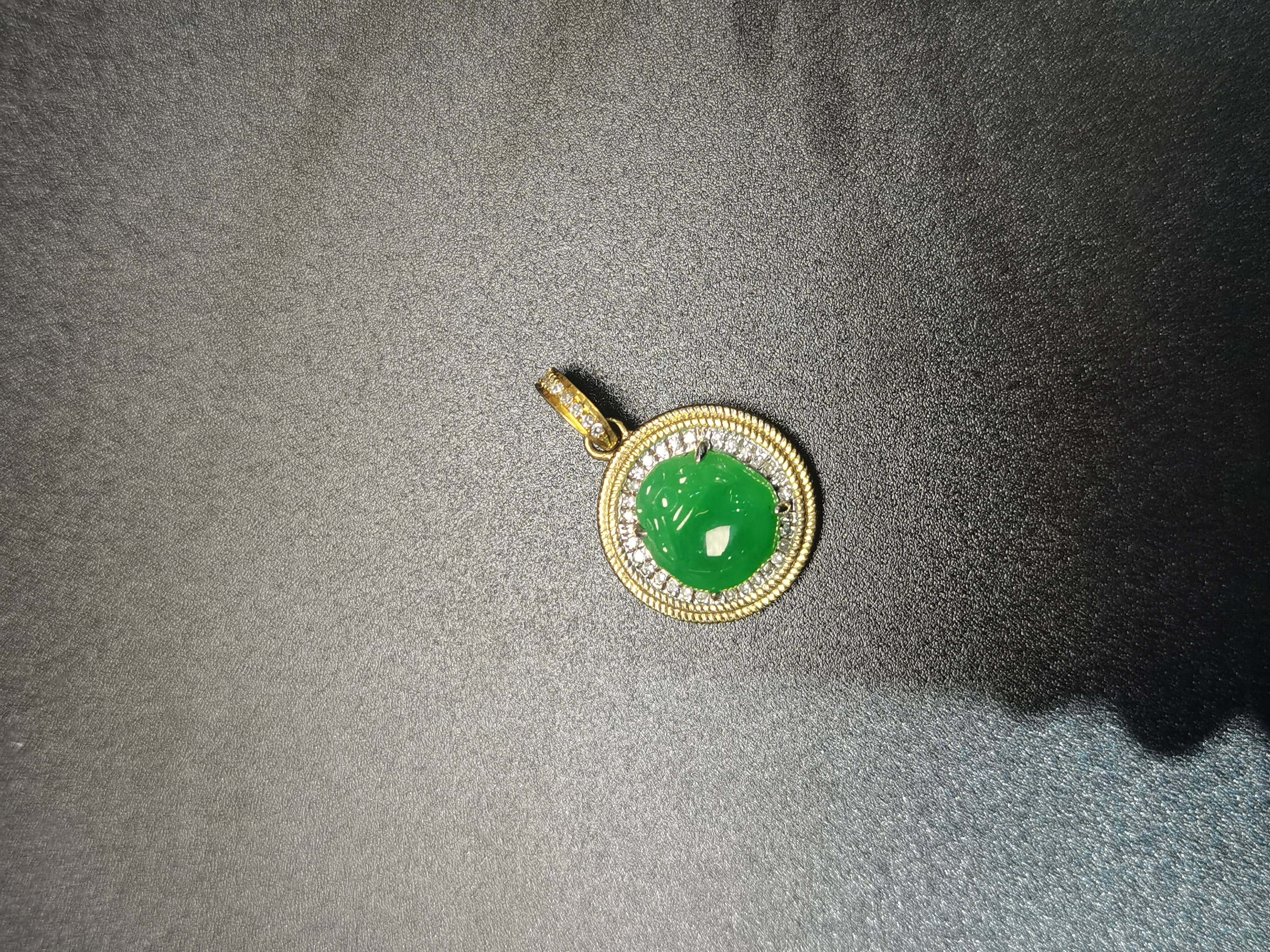 天然翡翠吊坠阳绿翡翠貔貅真金真颈饰