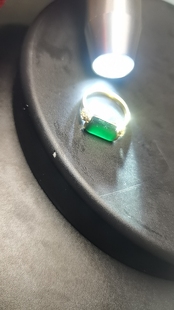 天然缅甸A货翡翠冰种墨翠马鞍戒指18K金镶嵌男女款马鞍