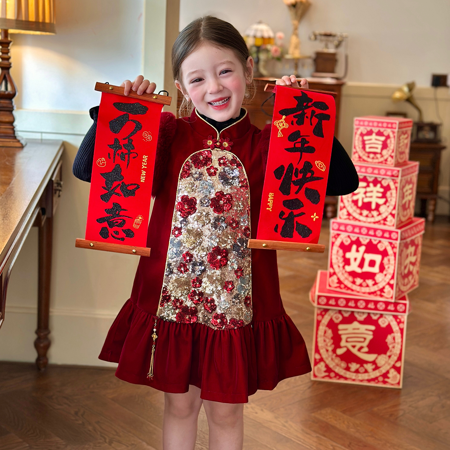 栀了成长记女童新中式加绒背心裙