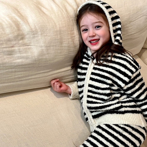 栀了成长记女童家居服套装