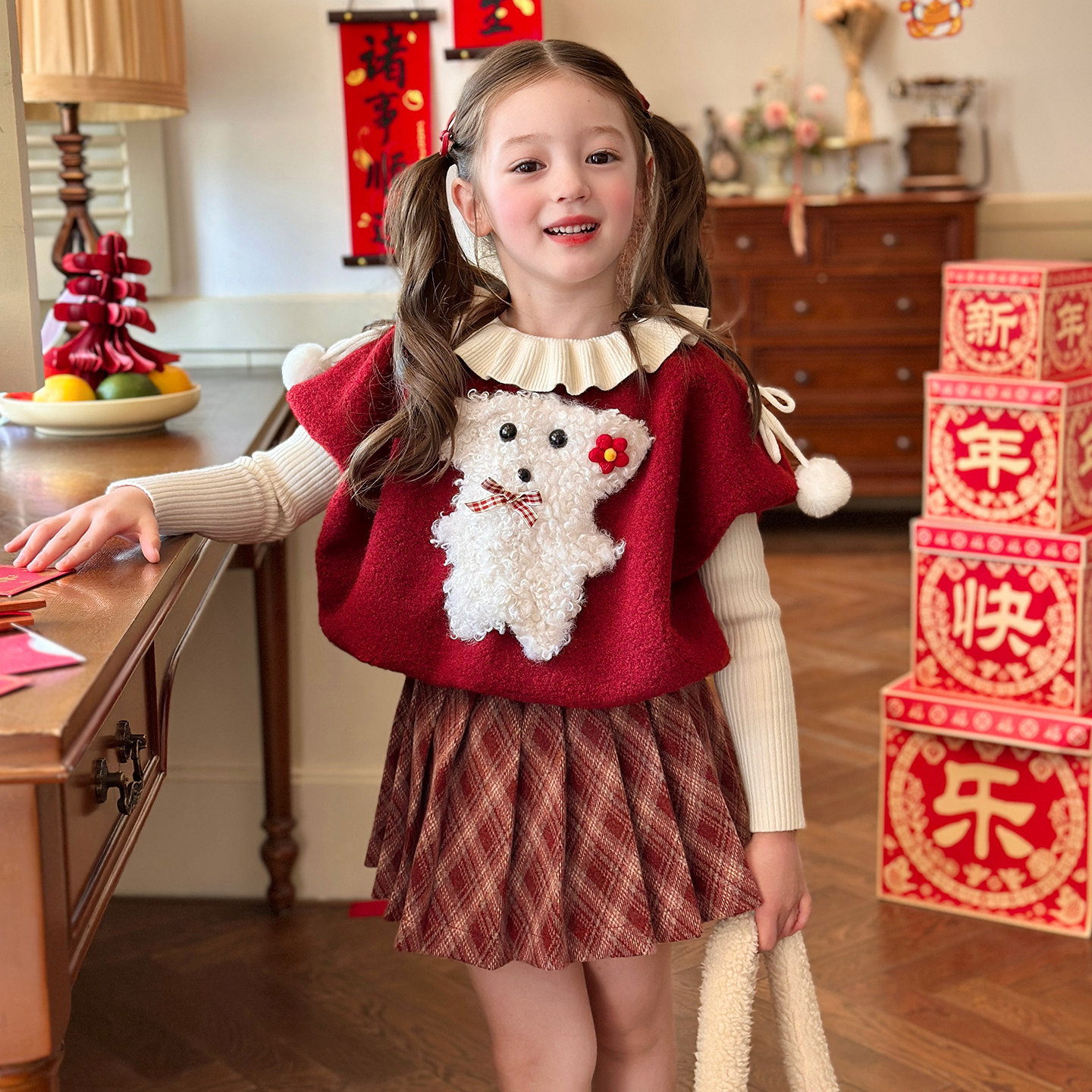 栀了成长记女童冬季新年毛绒马甲