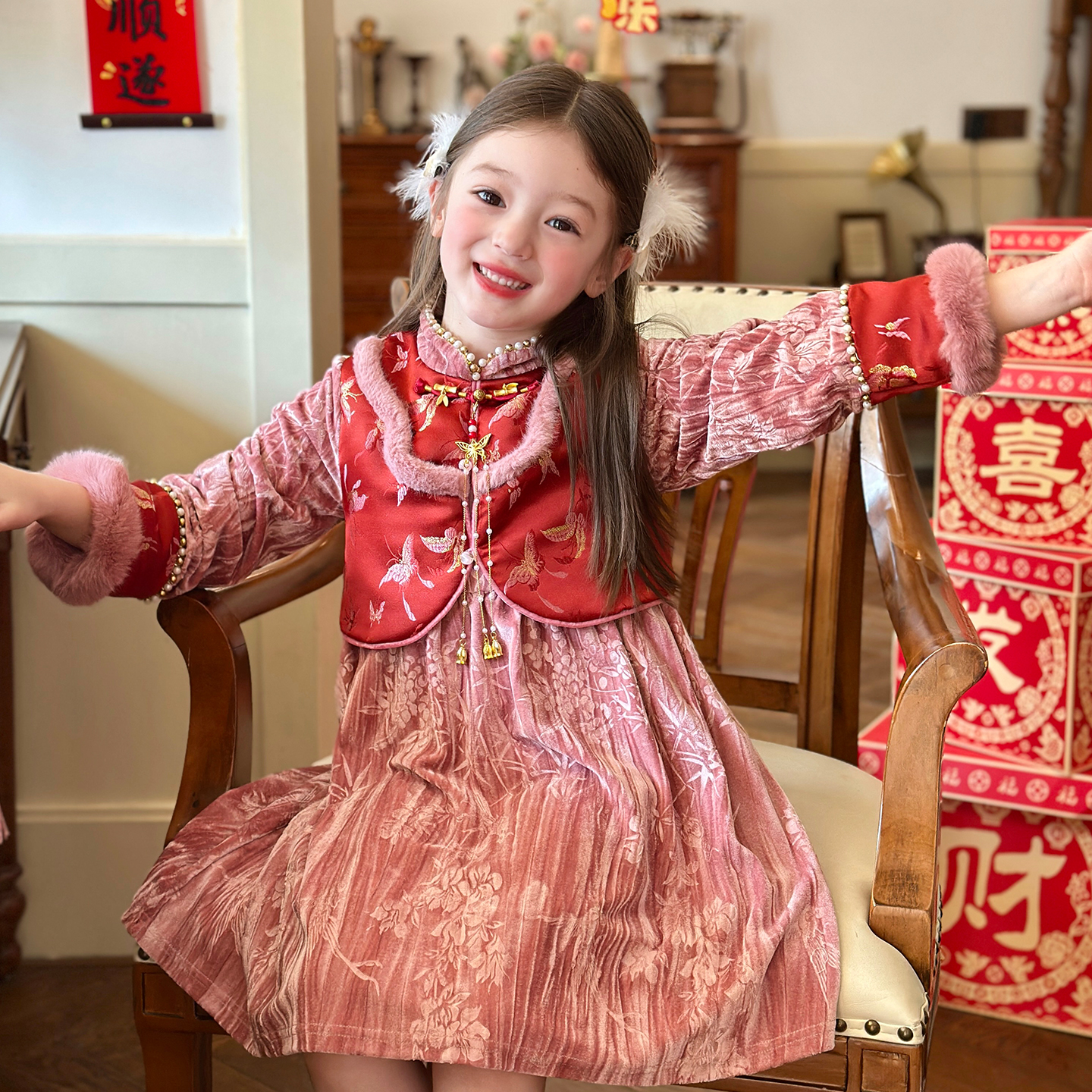 栀了成长记女童冬季加绒连衣裙