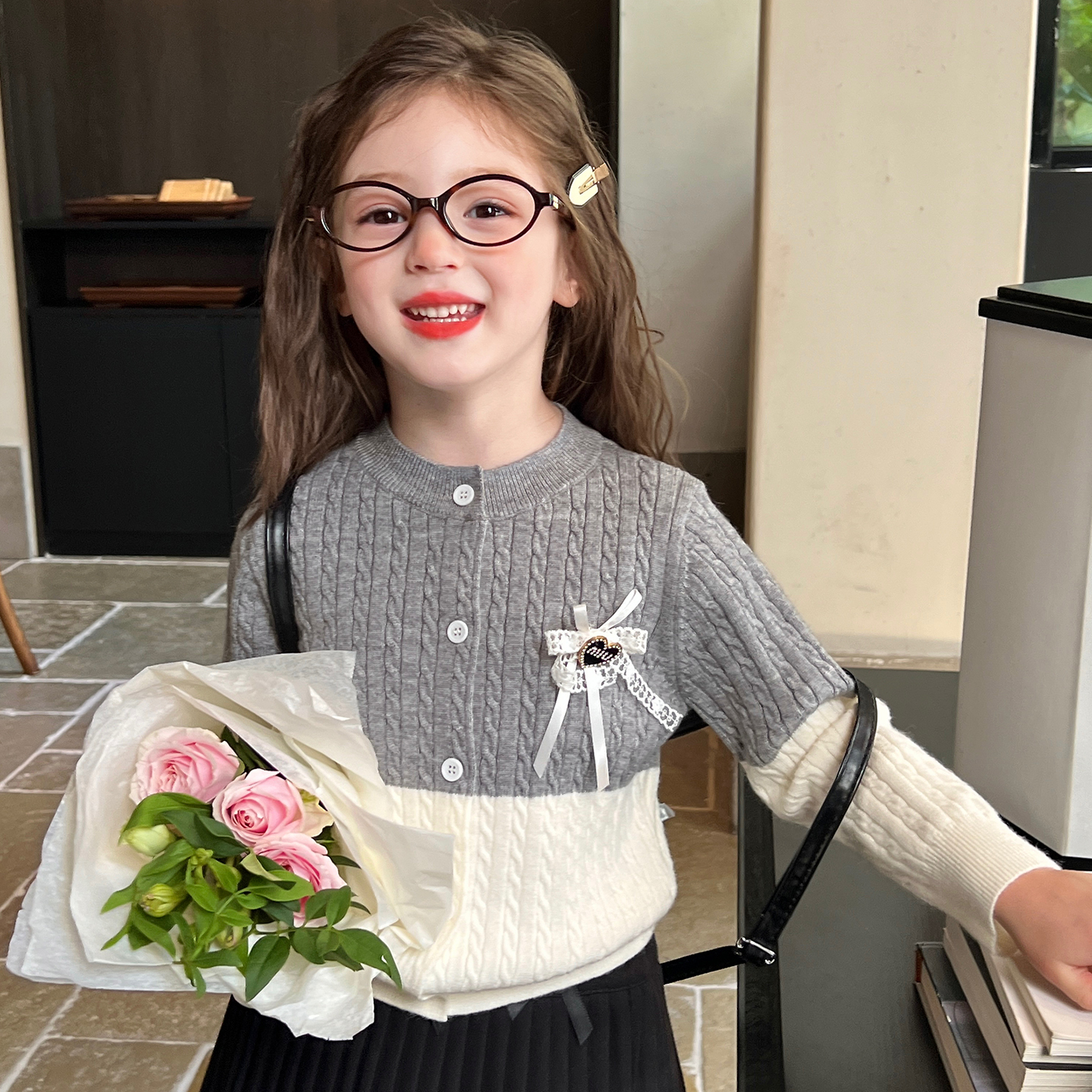 栀了成长记女童针织衫