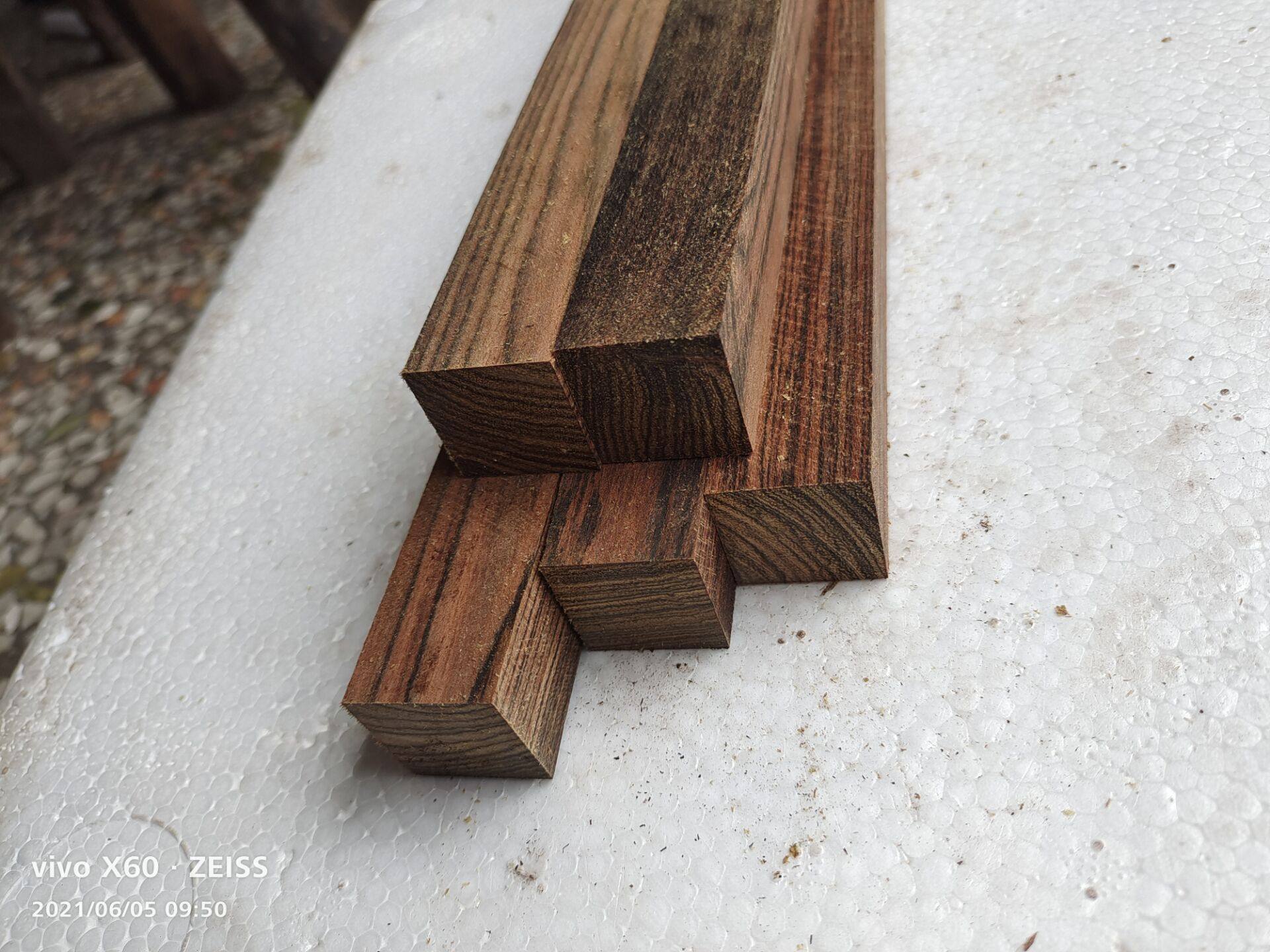 墨西哥黄花梨黄金檀木料刀柄刀把弓把印章料牌子木雕佛珠手串料