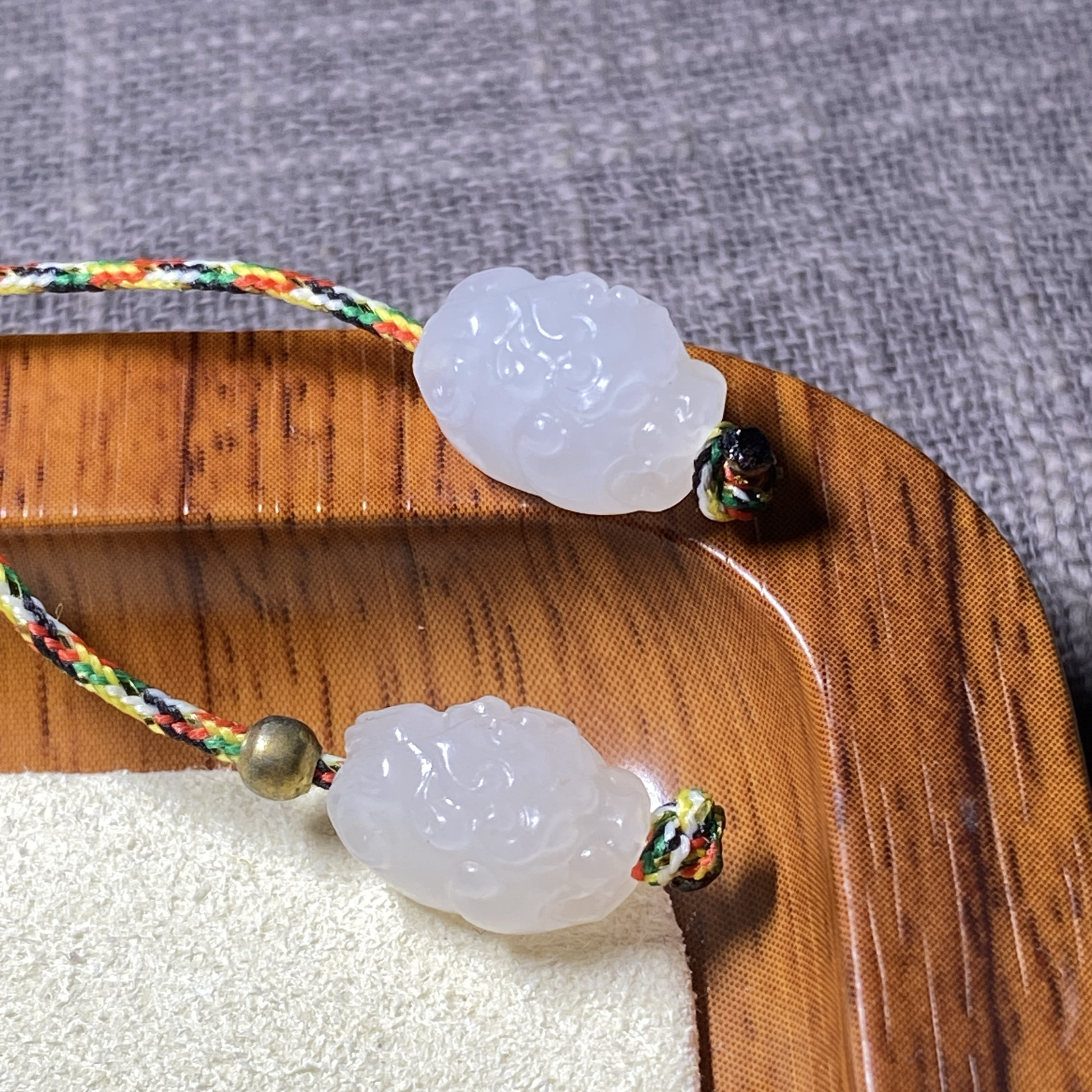 新疆和田玉羊脂级白玉鱼化龙弟子珠腰珠佛珠配件