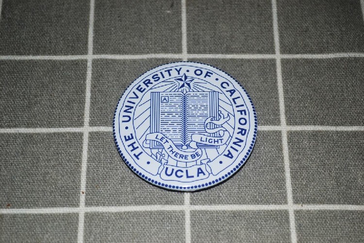 文化周边 加州大学洛杉矶分校ucla 校徽徽章胸章胸针冰箱贴贴纸