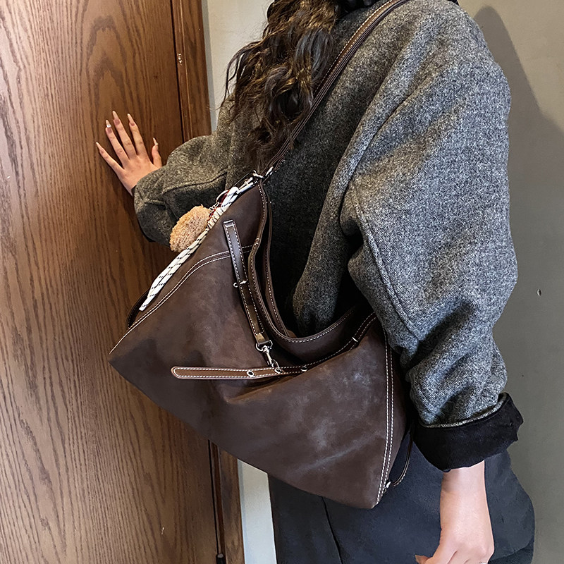 麂皮绒复古托特包包女款大容量