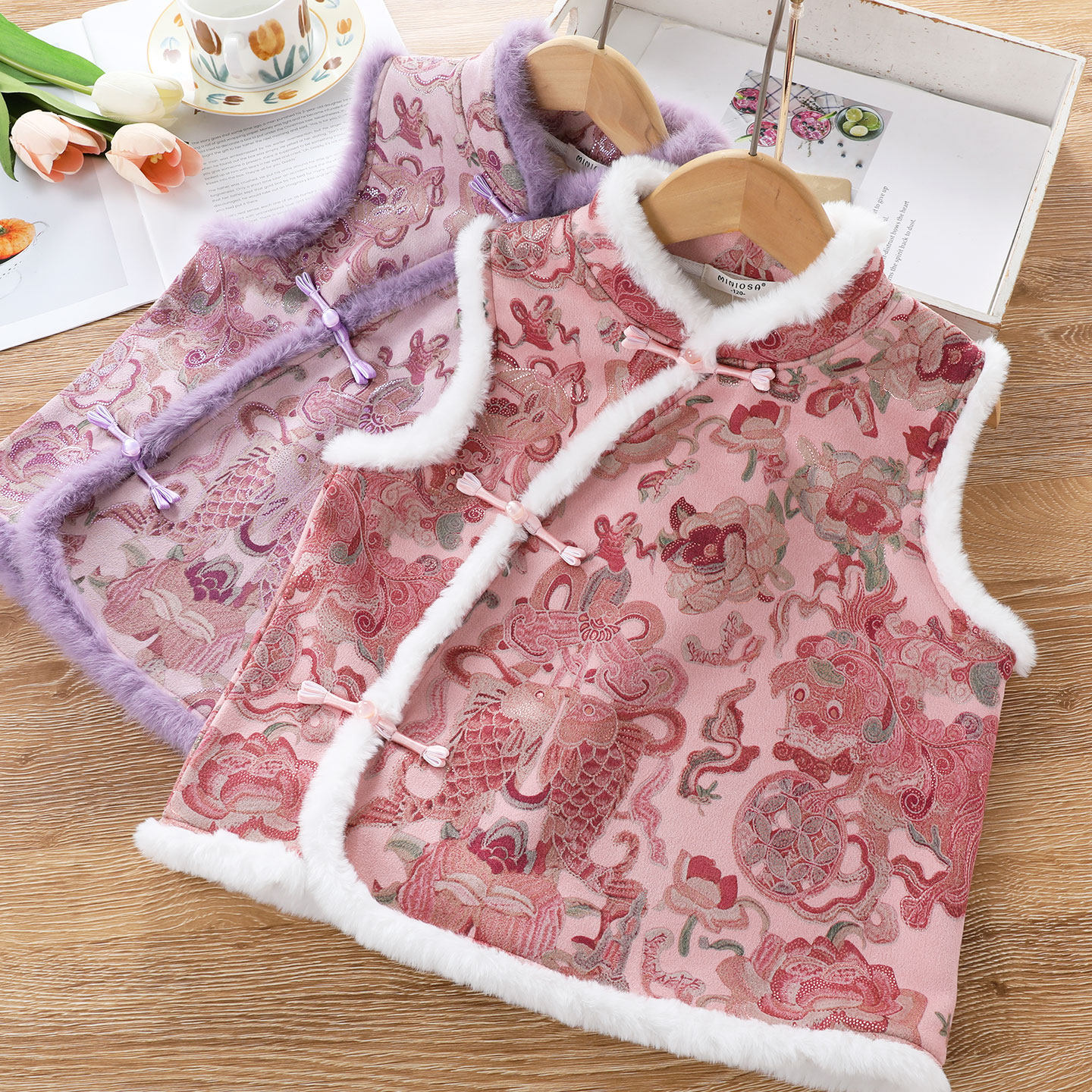 女童新中式国风马甲秋冬加绒加厚复古坎肩儿童唐装背心新年拜年服