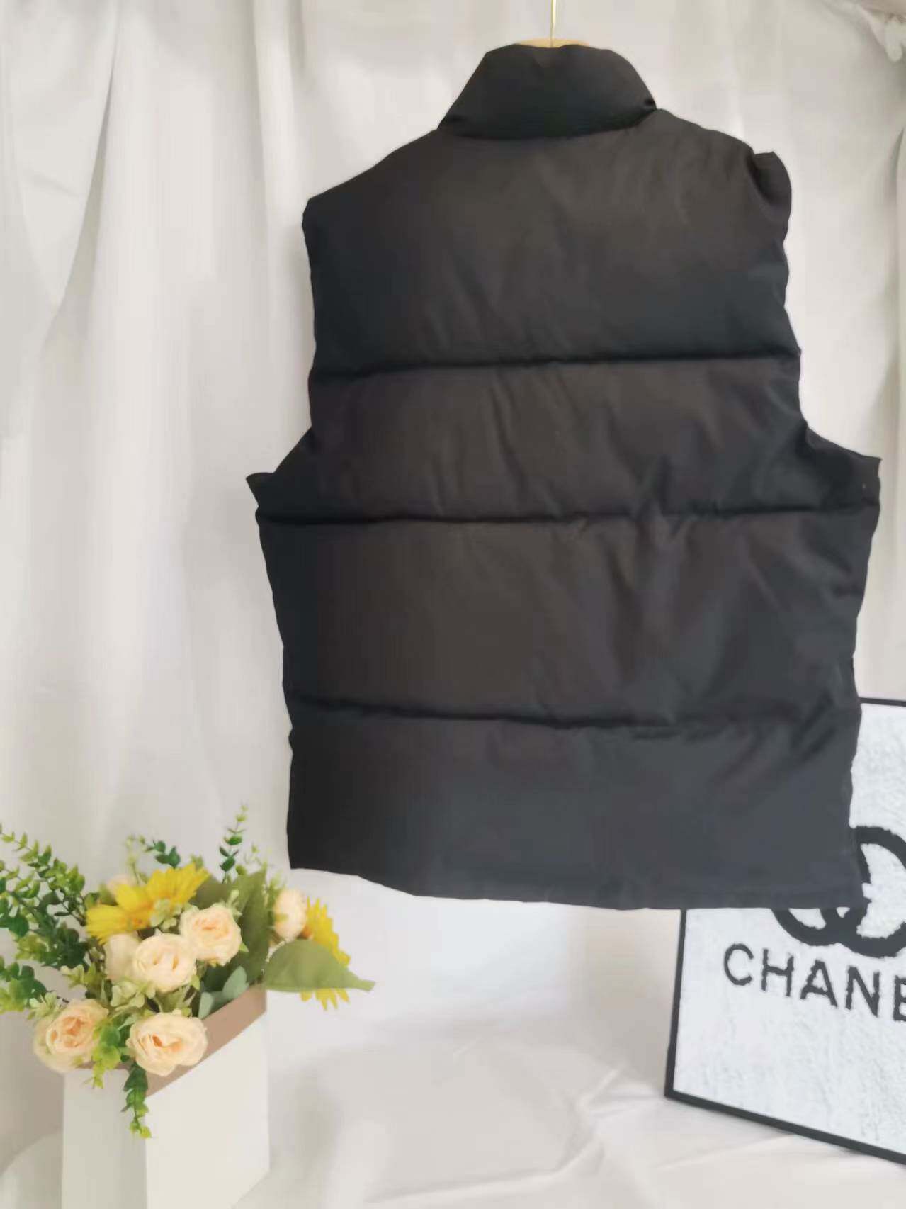 新款马甲女士羽绒服短款小个子外搭立领韩版轻暖白鸭绒秋冬马夹潮