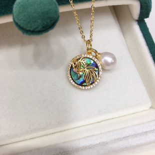 诸暨珍珠微镶锆石鲍鱼贝母好运锦鲤天然淡水珍珠吊坠珍珠项链礼物