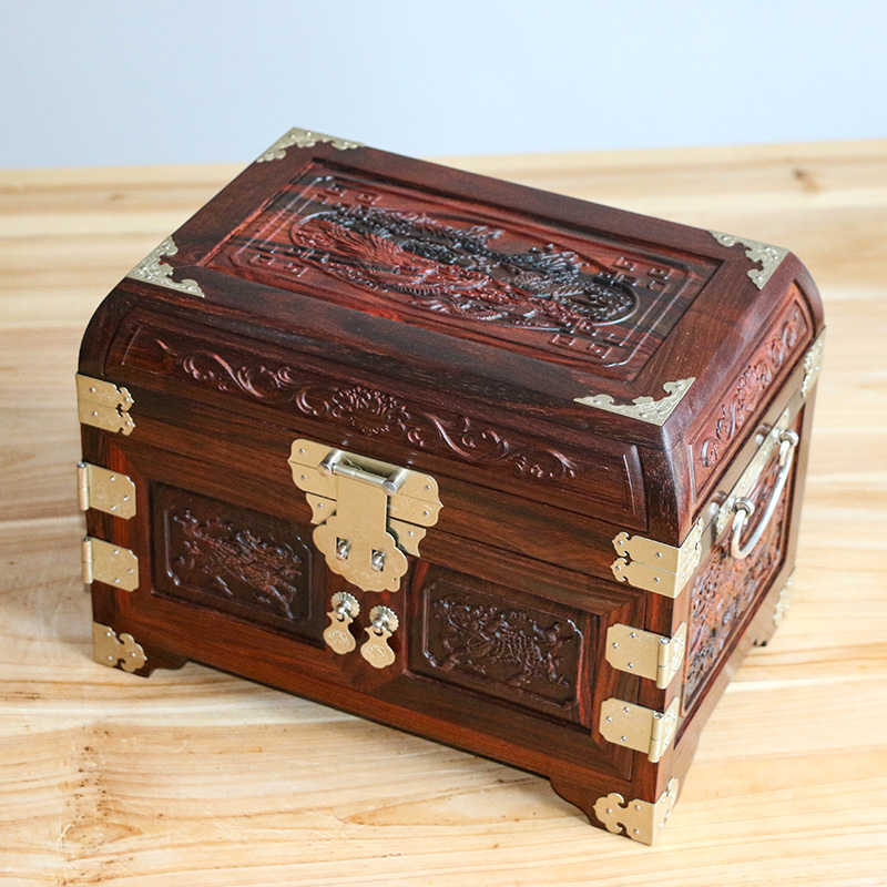 红木精致复古榫卯中式带锁珠宝箱