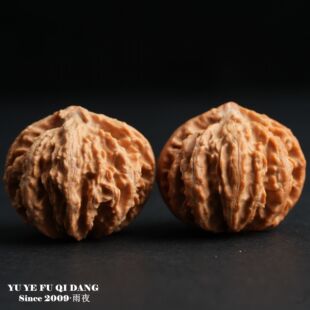 磨盘粗筋宽边!纯野非嫁接原汁原味秦岭灯笼秋子核桃手捻文玩核桃