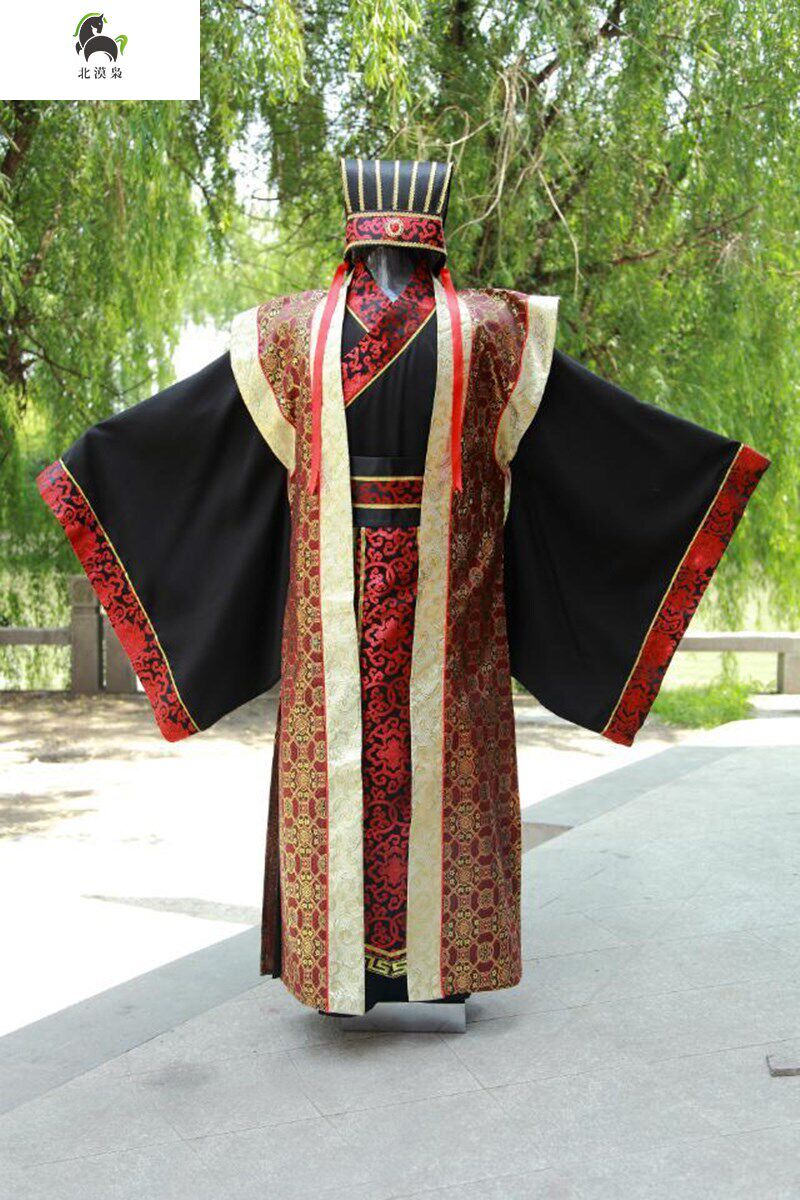 服装诸葛亮汉服新款古装成人三国演义舞台服诸葛亮宰相演出汉服男属于什么档次？