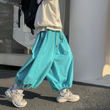 蓝色